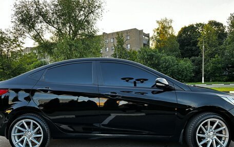 Hyundai Solaris II рестайлинг, 2011 год, 780 000 рублей, 3 фотография