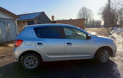 Renault Sandero II рестайлинг, 2016 год, 750 000 рублей, 1 фотография