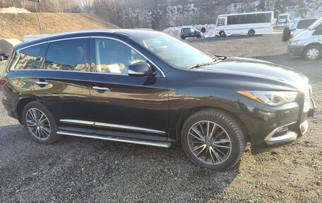 Infiniti QX60 I рестайлинг, 2016 год, 2 550 000 рублей, 1 фотография