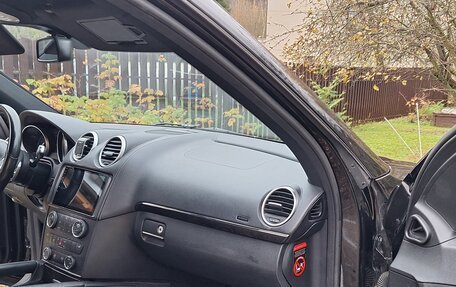 Mercedes-Benz GL-Класс, 2012 год, 2 150 000 рублей, 10 фотография