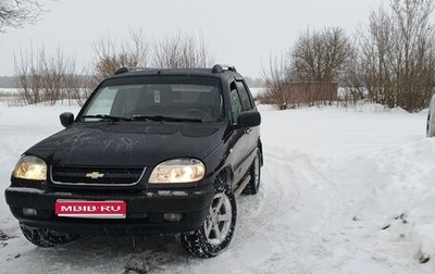 Chevrolet Niva I рестайлинг, 2004 год, 400 000 рублей, 1 фотография