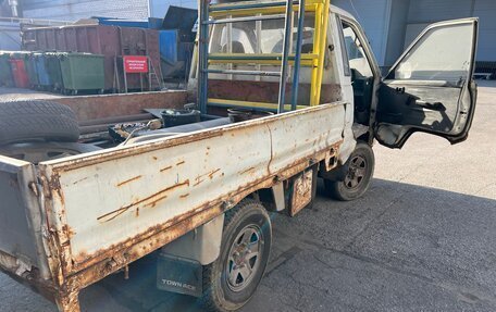 Toyota Town Ace III, 1990 год, 399 999 рублей, 6 фотография