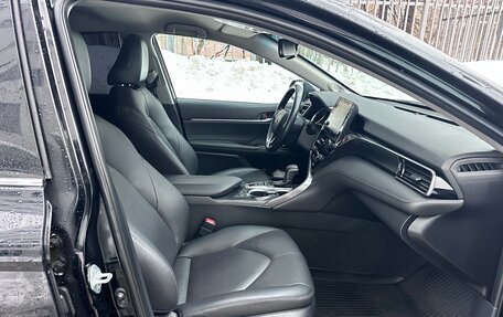 Toyota Camry, 2021 год, 2 980 000 рублей, 8 фотография