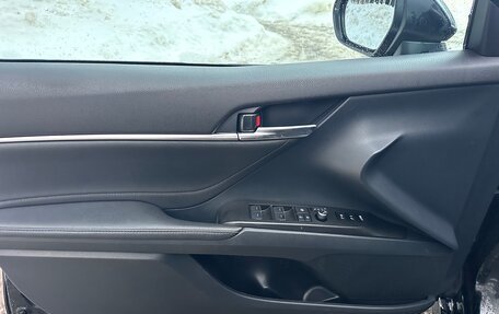 Toyota Camry, 2021 год, 2 980 000 рублей, 15 фотография