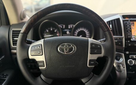 Toyota Land Cruiser 200, 2012 год, 3 299 000 рублей, 13 фотография