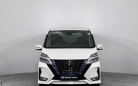 Nissan Serena IV, 2019 год, 3 000 000 рублей, 2 фотография