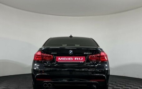 BMW 3 серия, 2018 год, 3 097 000 рублей, 4 фотография