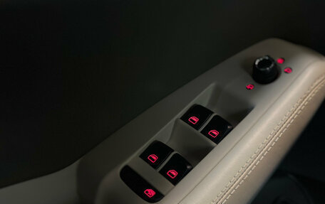 Audi Q5, 2011 год, 1 880 000 рублей, 17 фотография