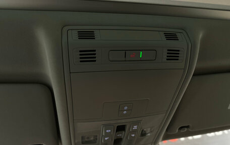 Volkswagen Tiguan II, 2018 год, 2 950 000 рублей, 27 фотография