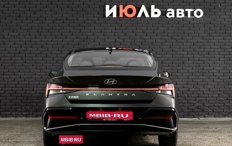 Hyundai Elantra, 2023 год, 2 670 000 рублей, 5 фотография