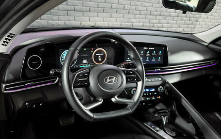 Hyundai Elantra, 2023 год, 2 670 000 рублей, 12 фотография