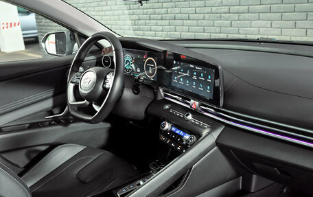 Hyundai Elantra, 2023 год, 2 670 000 рублей, 20 фотография