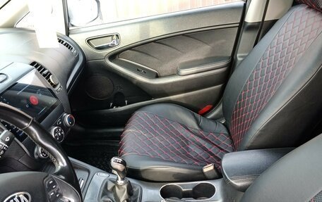 KIA Cerato III, 2014 год, 950 000 рублей, 3 фотография