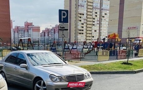 Mercedes-Benz C-Класс, 2003 год, 590 000 рублей, 2 фотография