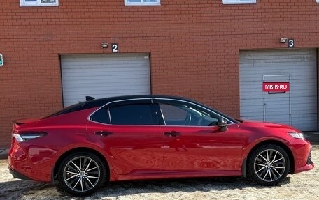 Toyota Camry, 2021 год, 4 090 000 рублей, 3 фотография