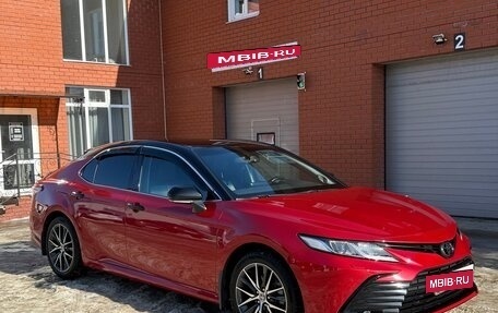 Toyota Camry, 2021 год, 4 090 000 рублей, 2 фотография