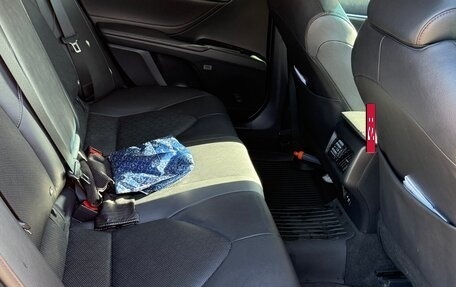 Toyota Camry, 2021 год, 4 090 000 рублей, 12 фотография