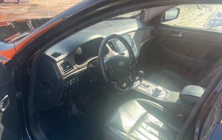 Hyundai Genesis I рестайлинг, 2010 год, 900 000 рублей, 12 фотография