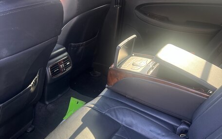 Hyundai Genesis I рестайлинг, 2010 год, 900 000 рублей, 9 фотография