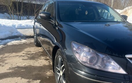 Hyundai Genesis I рестайлинг, 2010 год, 900 000 рублей, 3 фотография