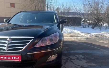 Hyundai Genesis I рестайлинг, 2010 год, 900 000 рублей, 2 фотография
