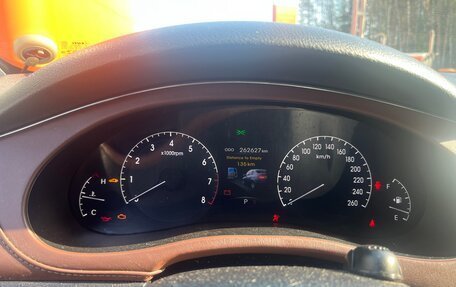 Hyundai Genesis I рестайлинг, 2010 год, 900 000 рублей, 21 фотография