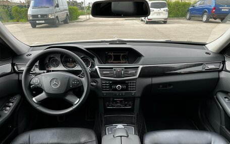 Mercedes-Benz E-Класс, 2011 год, 1 490 000 рублей, 9 фотография