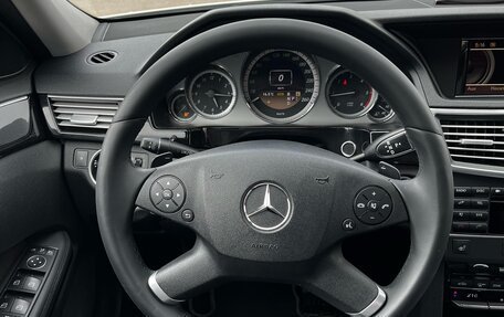 Mercedes-Benz E-Класс, 2011 год, 1 490 000 рублей, 10 фотография