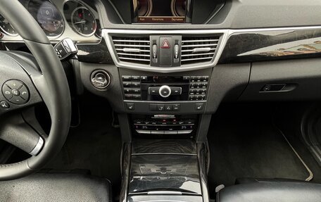 Mercedes-Benz E-Класс, 2011 год, 1 490 000 рублей, 11 фотография