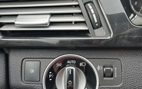 Mercedes-Benz E-Класс, 2011 год, 1 490 000 рублей, 13 фотография