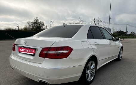 Mercedes-Benz E-Класс, 2011 год, 1 490 000 рублей, 6 фотография