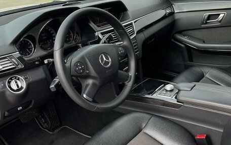 Mercedes-Benz E-Класс, 2011 год, 1 490 000 рублей, 16 фотография