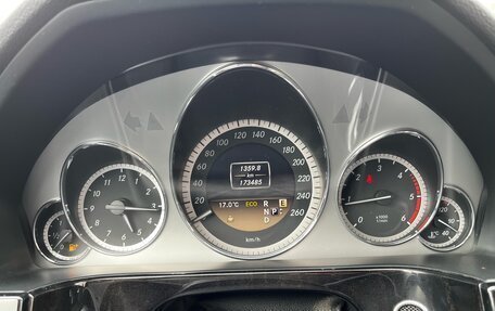 Mercedes-Benz E-Класс, 2011 год, 1 490 000 рублей, 14 фотография