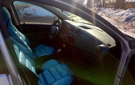 Renault Sandero II рестайлинг, 2016 год, 750 000 рублей, 13 фотография