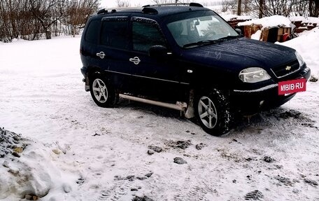 Chevrolet Niva I рестайлинг, 2004 год, 400 000 рублей, 6 фотография