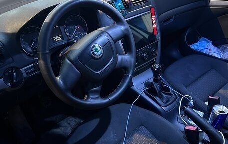 Skoda Octavia, 2011 год, 500 000 рублей, 5 фотография