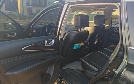 Infiniti QX60 I рестайлинг, 2016 год, 2 550 000 рублей, 8 фотография