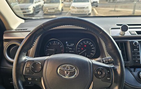 Toyota RAV4, 2017 год, 2 500 000 рублей, 4 фотография