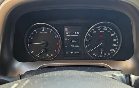 Toyota RAV4, 2017 год, 2 500 000 рублей, 7 фотография