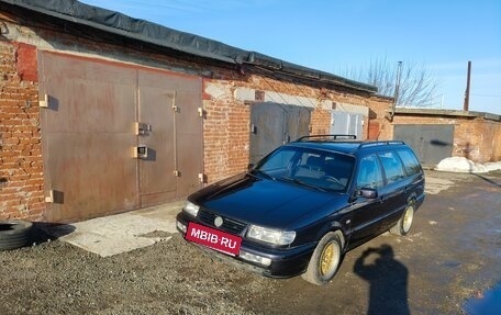 Volkswagen Passat B4, 1994 год, 250 000 рублей, 2 фотография