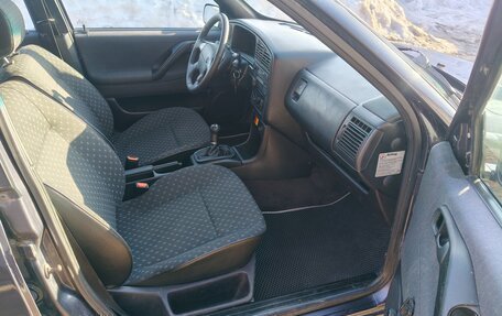 Volkswagen Passat B4, 1994 год, 250 000 рублей, 13 фотография