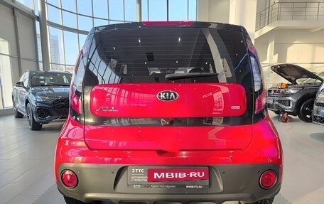 KIA Soul II рестайлинг, 2019 год, 1 843 000 рублей, 10 фотография