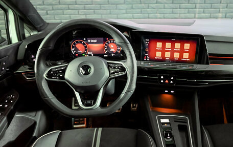 Volkswagen Golf VIII, 2024 год, 3 910 000 рублей, 12 фотография