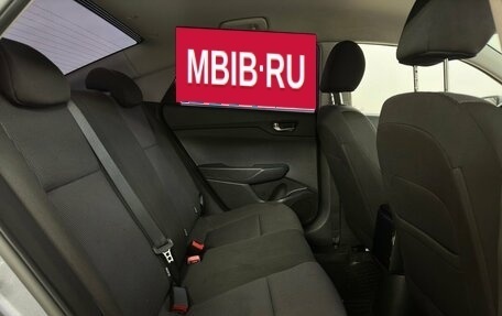 Hyundai Solaris II рестайлинг, 2021 год, 1 570 000 рублей, 11 фотография