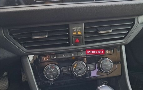 Volkswagen Jetta VII, 2018 год, 1 828 000 рублей, 16 фотография