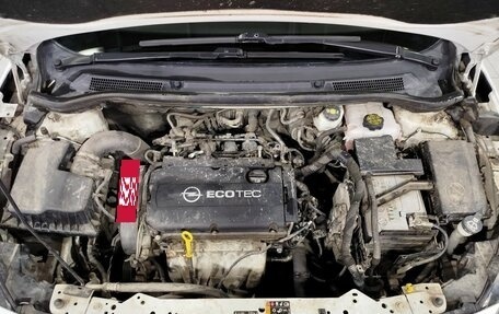 Opel Astra J, 2013 год, 940 000 рублей, 11 фотография