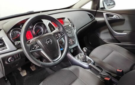 Opel Astra J, 2013 год, 940 000 рублей, 21 фотография