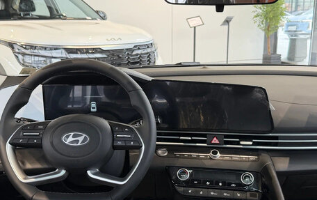 Hyundai Elantra, 2026 год, 1 959 000 рублей, 11 фотография