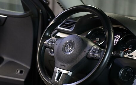 Volkswagen Passat B7, 2013 год, 1 099 000 рублей, 10 фотография