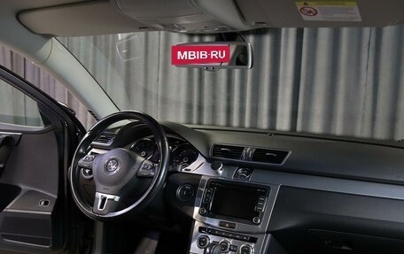 Volkswagen Passat B7, 2013 год, 1 099 000 рублей, 6 фотография